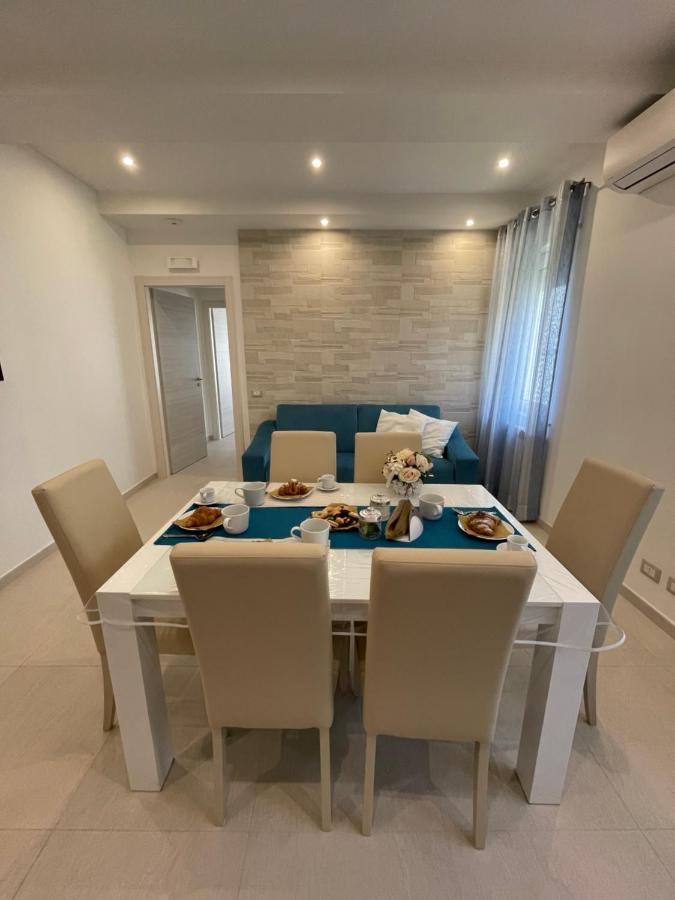 Baia Di Atlantide Apartment Taormina Exterior photo