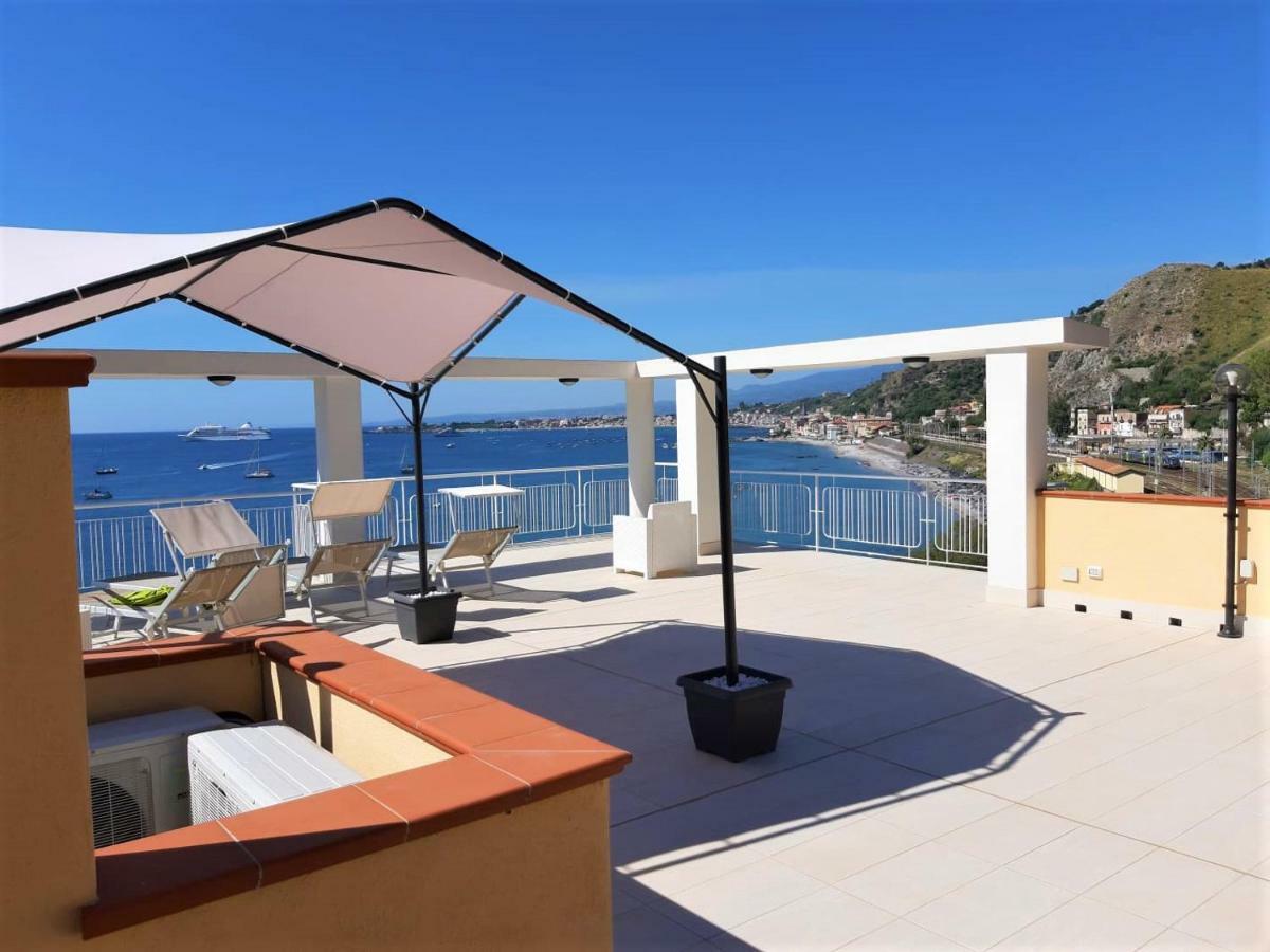 Baia Di Atlantide Apartment Taormina Exterior photo