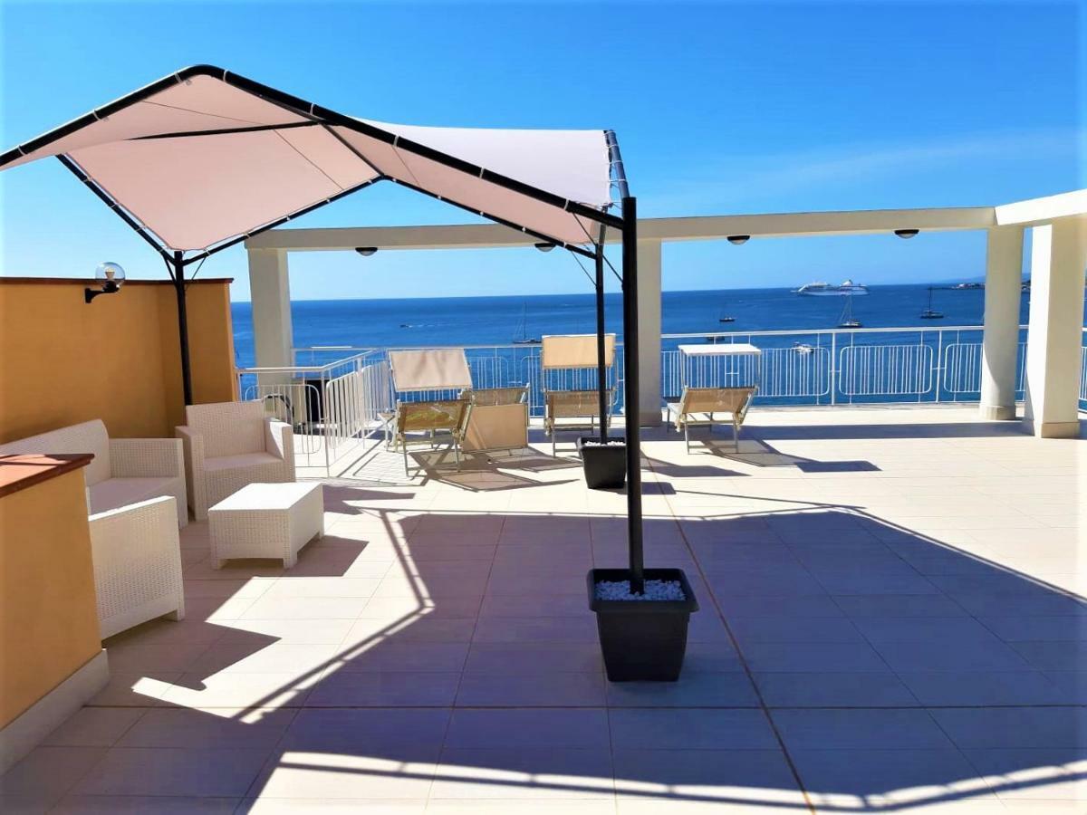 Baia Di Atlantide Apartment Taormina Exterior photo